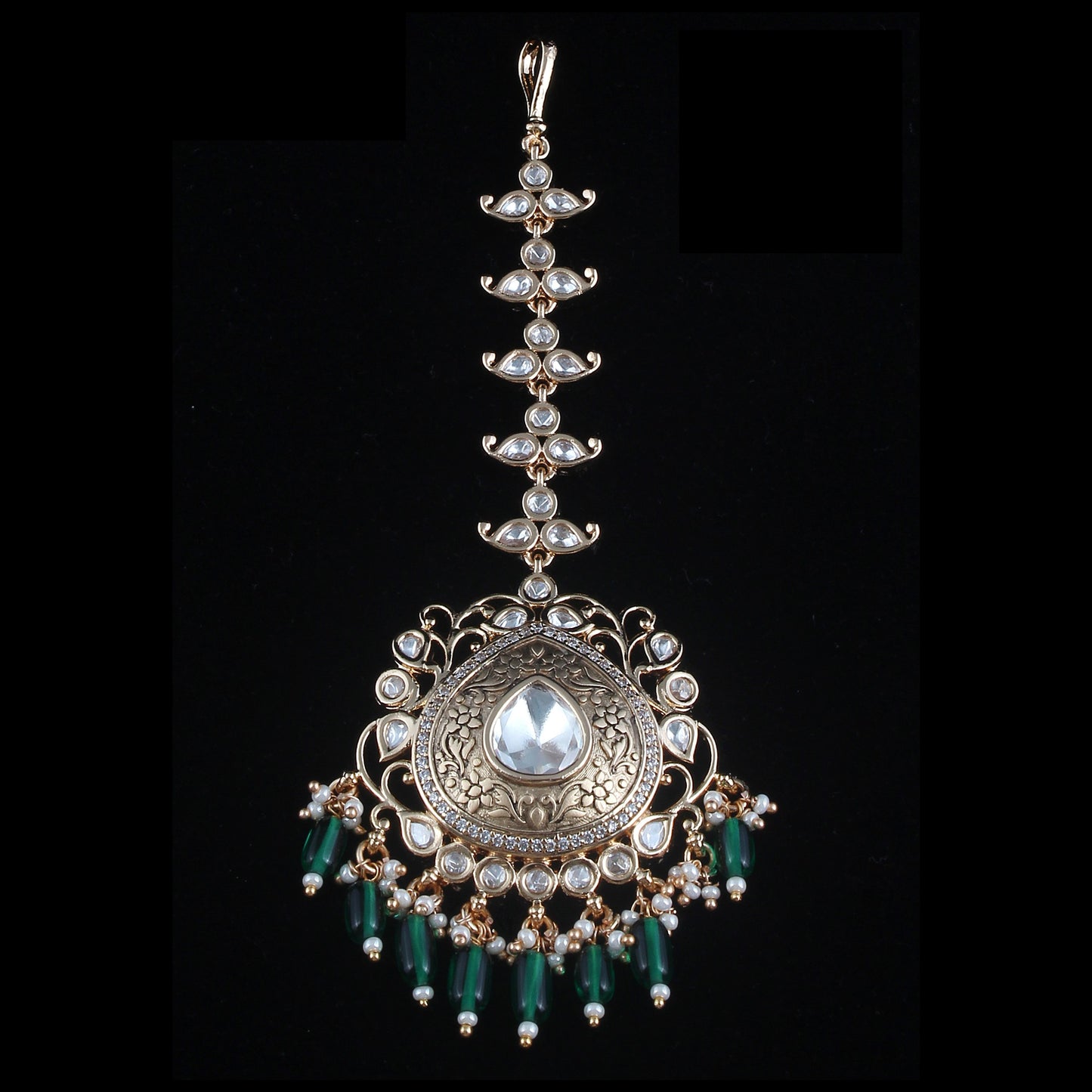 Antique Styled Kundan Mang Tikka